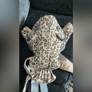 Baby Bjorn Mini